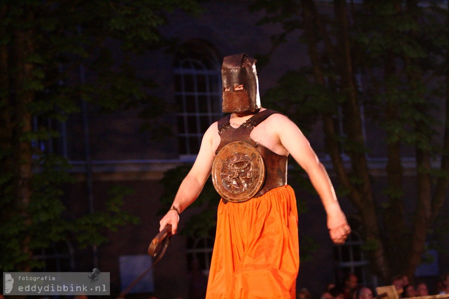 2014-07-12 Teatr Biuro Podrozy - Carmen Funebre (Deventer Op Stelten) 003